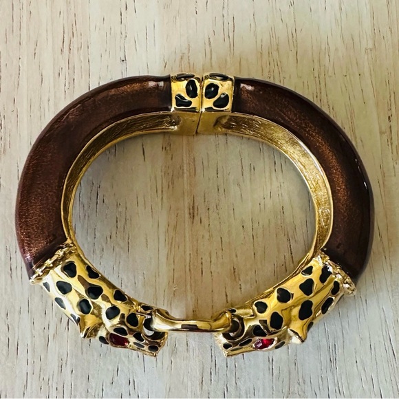 Kenneth Jay Lane Gorgeous Bronze Double Headed Leopard Hinged Bracelet - Signed - Picture 2 of 6